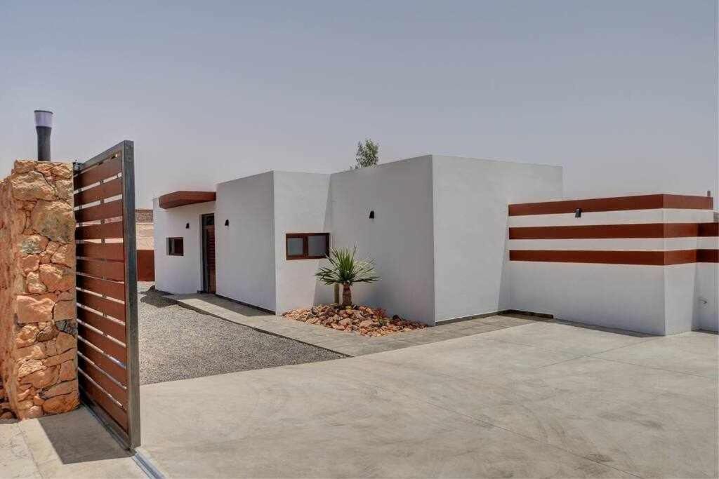 Villa Ponzos Chalet Independiente Y Privado Triquivijate Екстер'єр фото