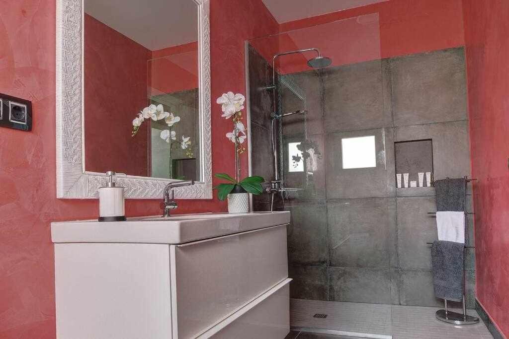 Villa Ponzos Chalet Independiente Y Privado Triquivijate Екстер'єр фото
